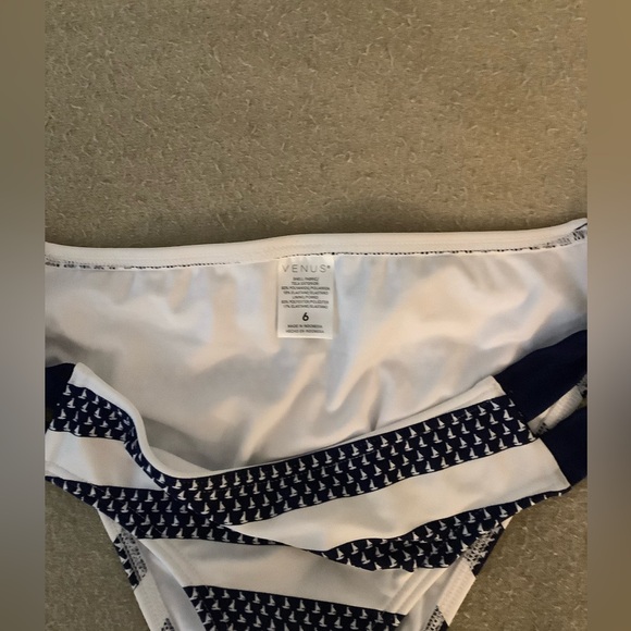 NWOT Venus Nautical Tankini Top and Strappy Bottom - Picture 9 of 16